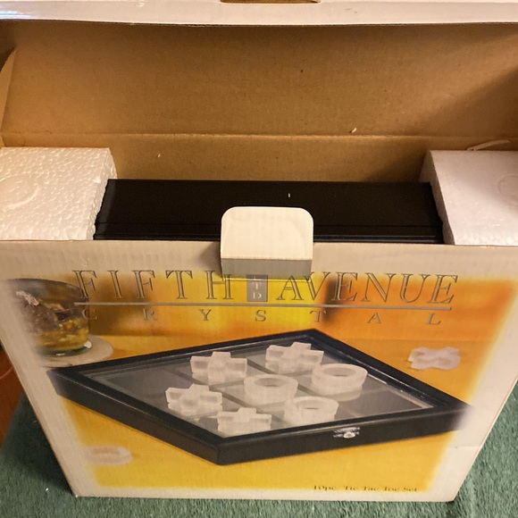 Fifth Avenue Crystal 10 pc. Tic Tac Tor Set in original box. - Picture 5 of 5